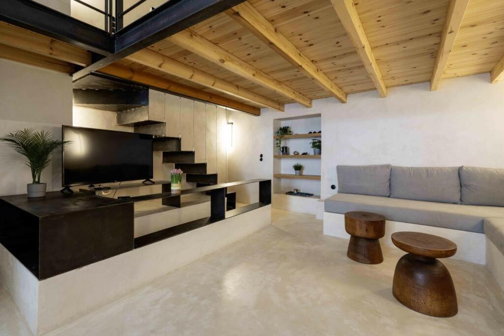 Sommaripa Loft In Old Town * Ándros